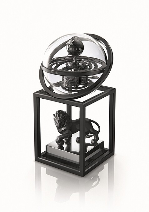 Chanel獅子天文座鐘