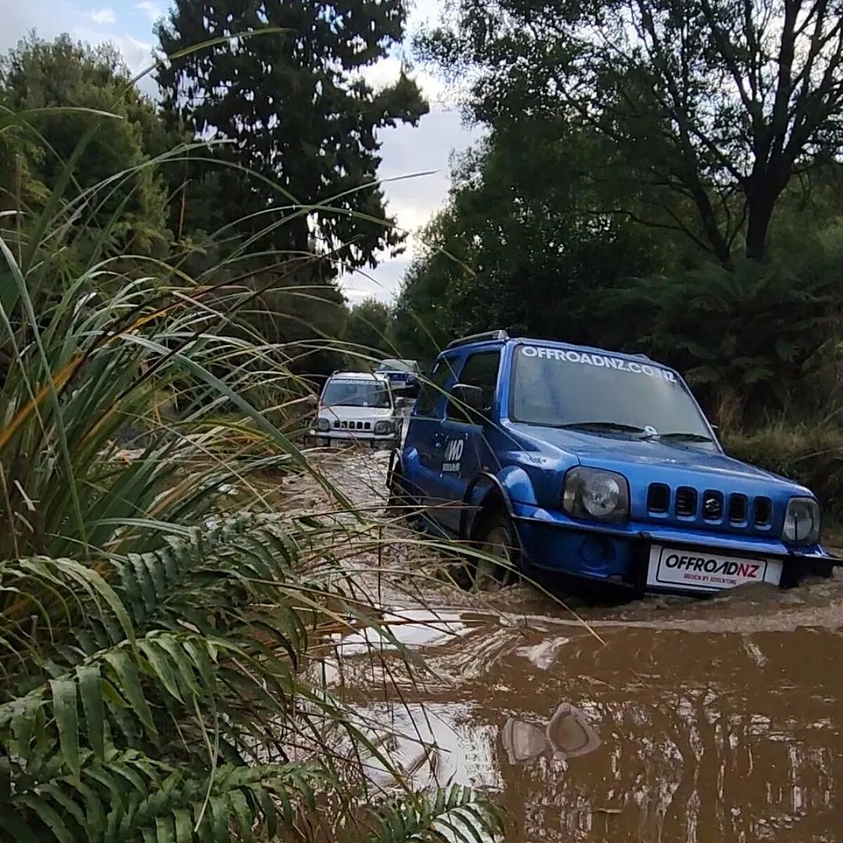 需要下水以及垂直車道膽量大挑戰。