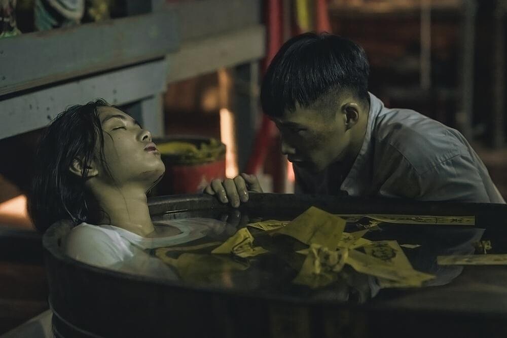 電影《化劫》黃冠智在電影裡不顧生命危險救雷嘉汭