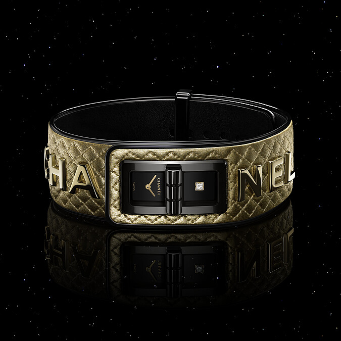 CODE COCO CYBERGOLD 腕錶