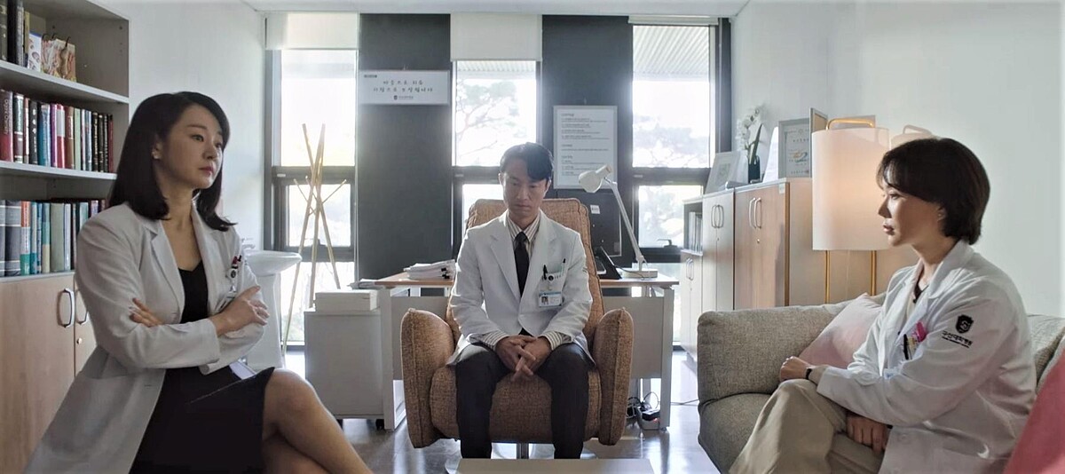 《車貞淑醫生》三人對質 大型社死現場