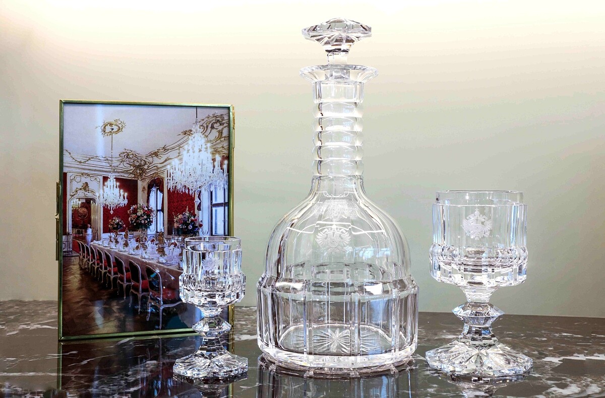 Lobmeyr「霍夫堡水晶酒器」特殊訂購品，價格不斐是藝術品等級的器皿。