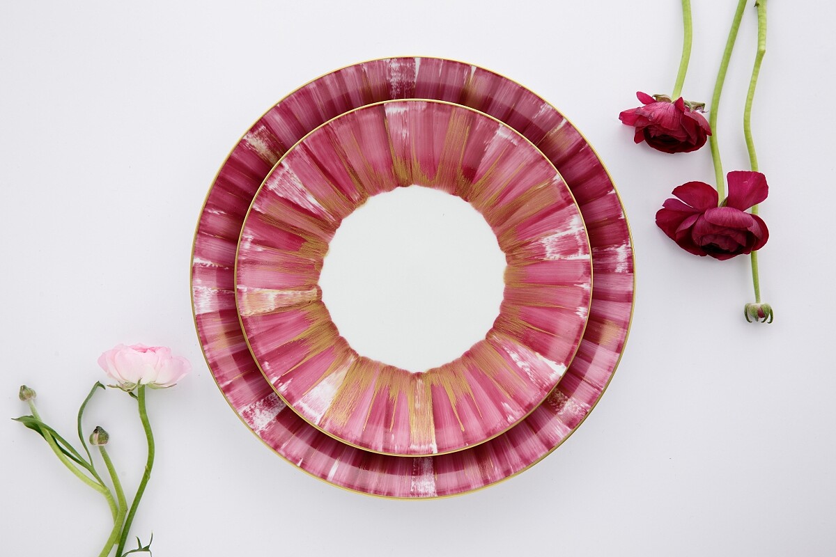 「PANACHE 羽飾」系列。