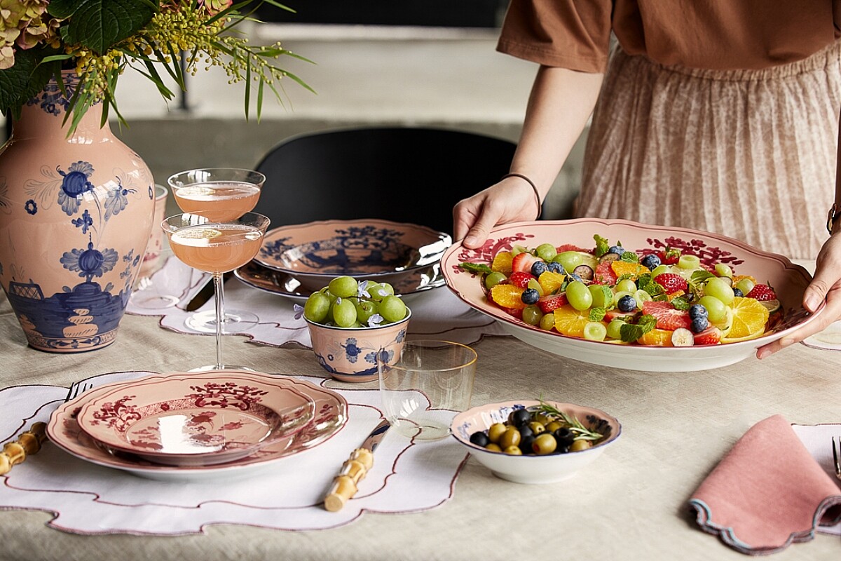 優雅的圖騰搭配豐富的色彩。