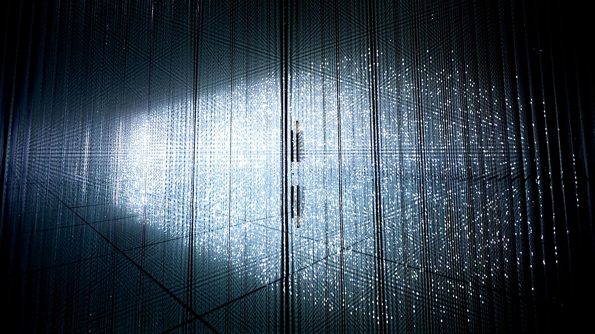 《無窮無盡的水晶宇宙》