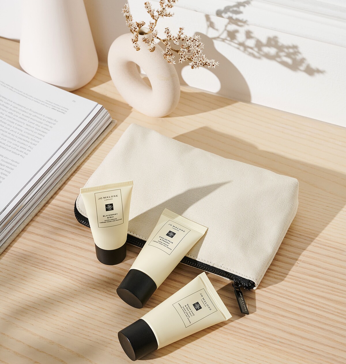 明星香氛潤澤護手霜組 30ml*3，$3,200