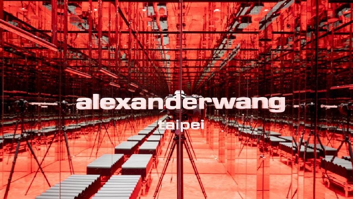 alexanderwang 以鏡為王 全新視界，微風南山大勢回歸！獨家限定春夏新品上市，全鏡面店裝打造無限未來感