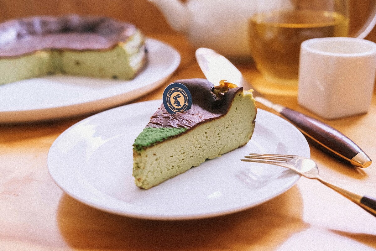 包種茶香巴斯克。