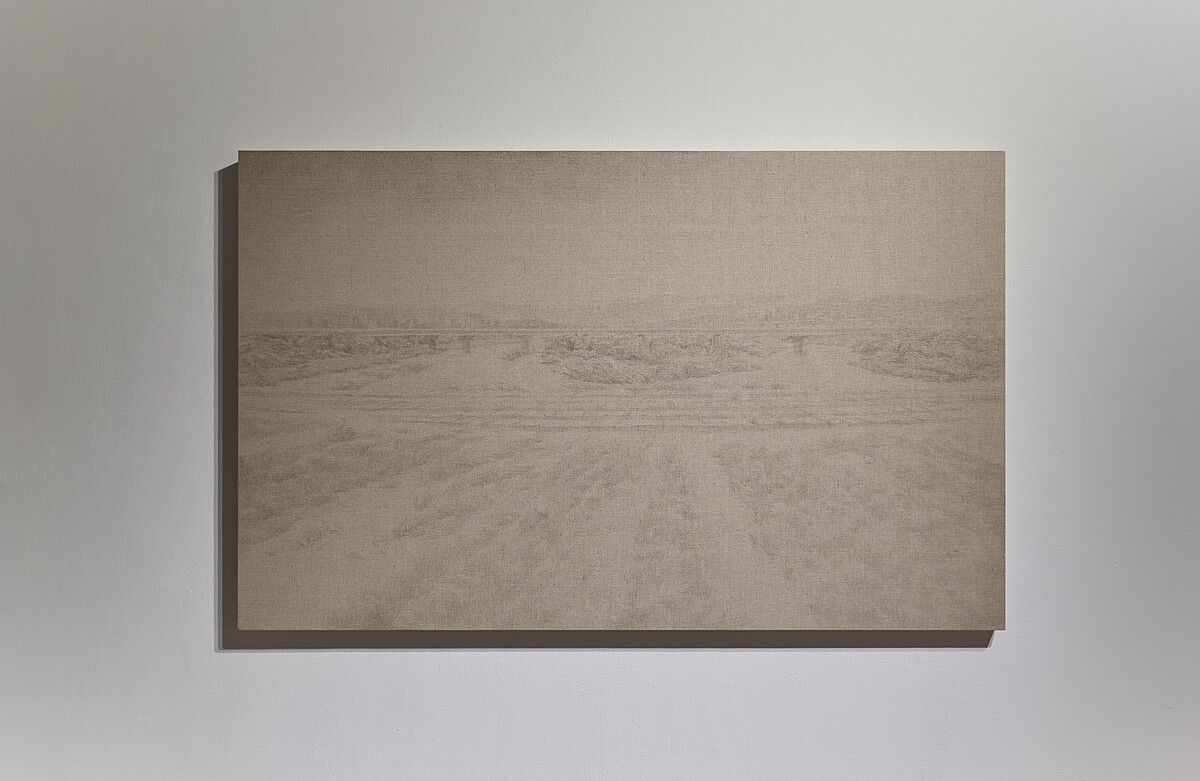 彭韋 63公里的風景 鉛筆、 棉麻纖維 160&times;100cm，2023。