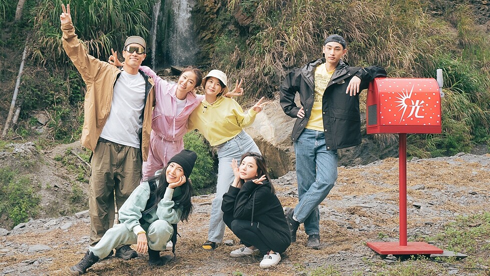 《光露營就很忙了》林心如、楊謹華、郭雪芙崩潰挑戰無水無電野營,楊祐寧、章廣辰野外洗澡