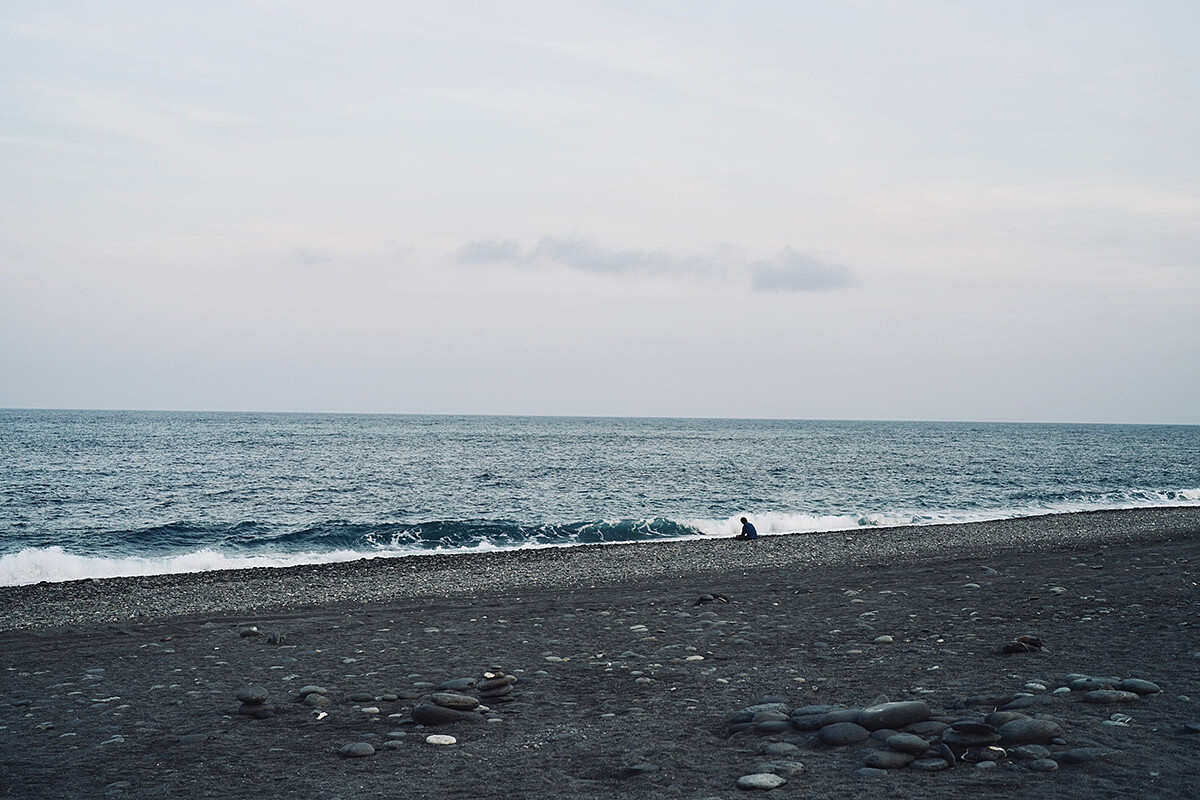 「金崙海灘」。