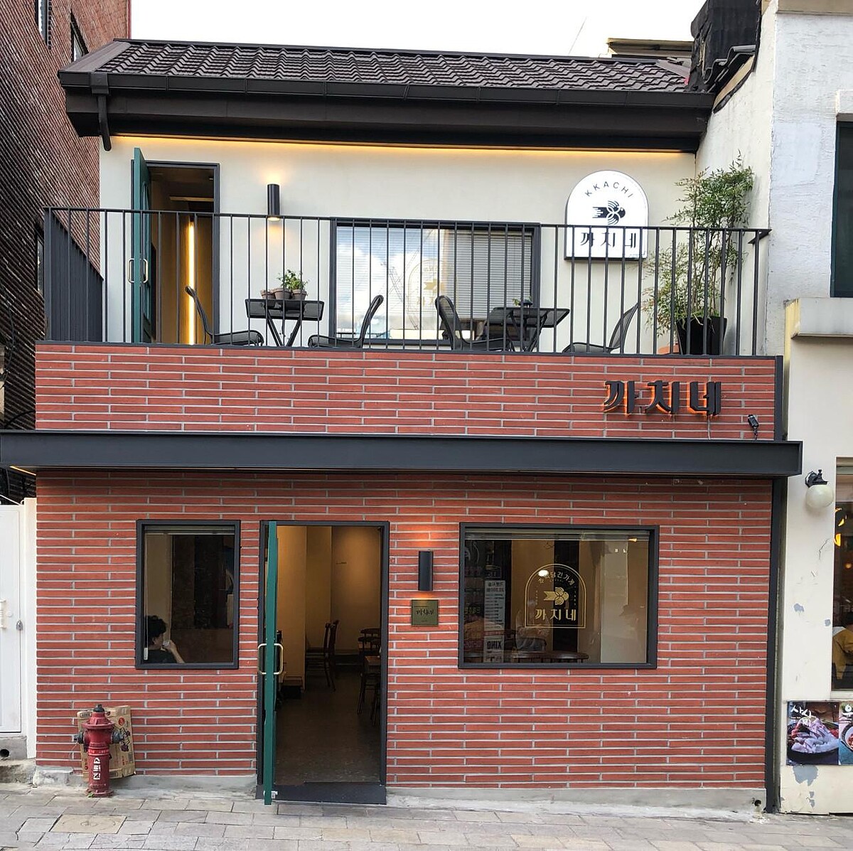 喜鵲小吃店(까치네분식)店面外觀(翻攝自Naver Map)。