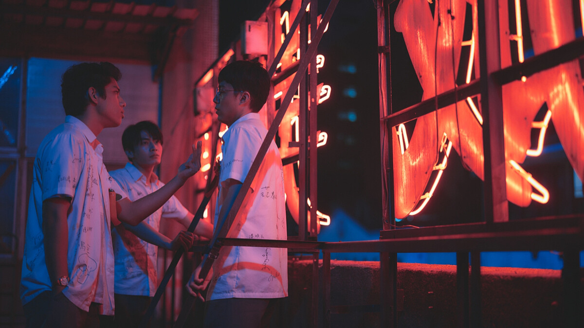 《黑的教育》交換秘密後的蝴蝶效應，影評｜龍貓大王：「讓人眼睛為之一亮！」