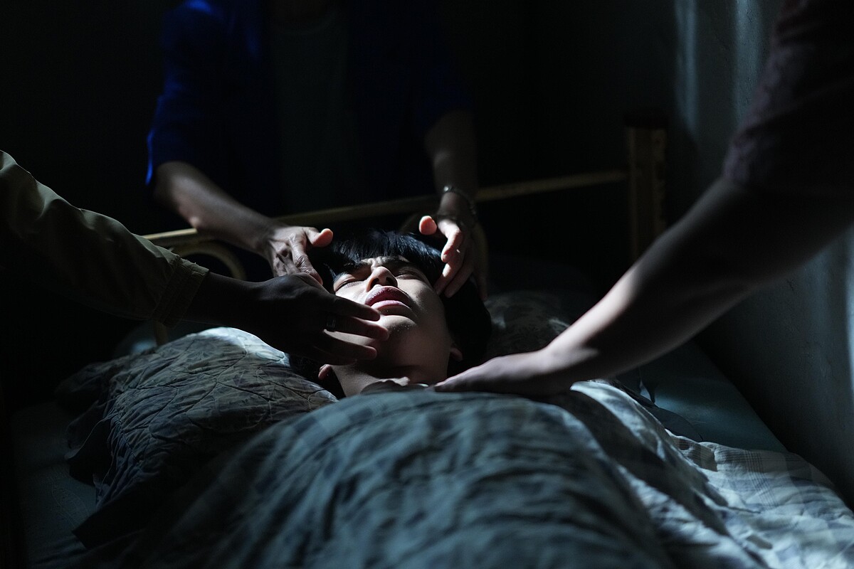 曾敬驊在電影《我的麻吉4個鬼》中被鬼纏身