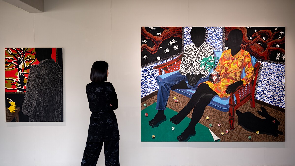 小瀨真由子首次在台的伊日後樂園展覽，日本畫描繪日常片段獨特又神秘的生命偶然時空