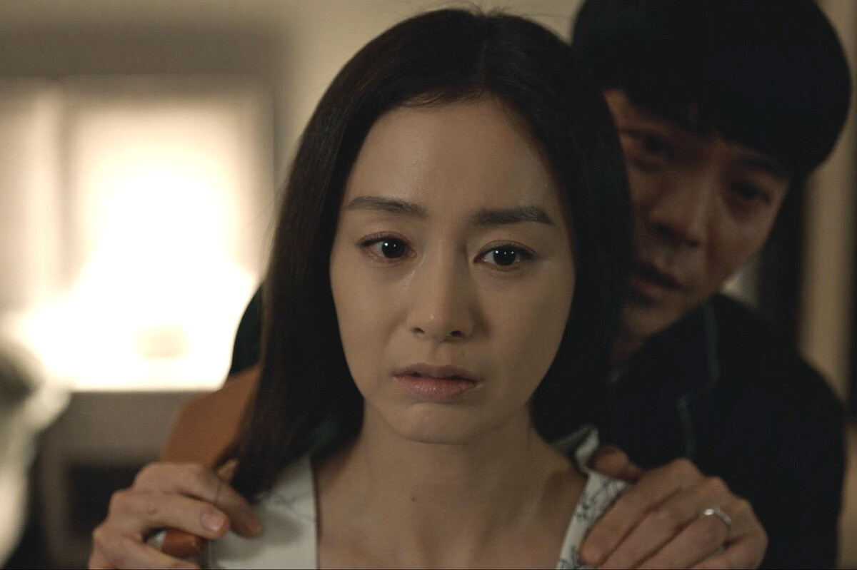 《有院子的家》文珠蘭有著精神問題