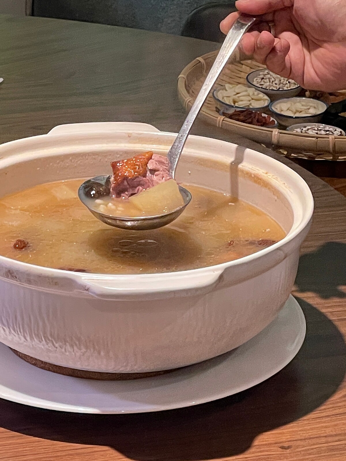 「15年陳皮冬瓜煲火鴨」。