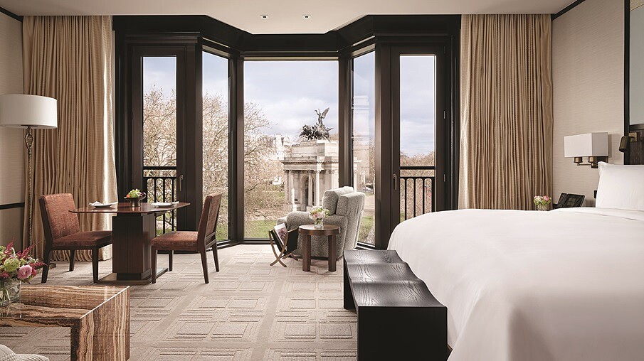 客房空間有絕佳的景緻。