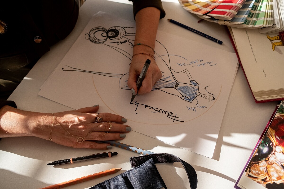 伊斯坦堡半島酒店邀請許多當地藝術家、名設計師合作，一同打造奢華酒店所有配備。