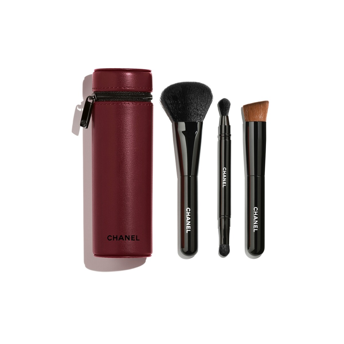 CHANEL香奈兒色彩符碼專業刷具組(#155酒紅)，NT6,930