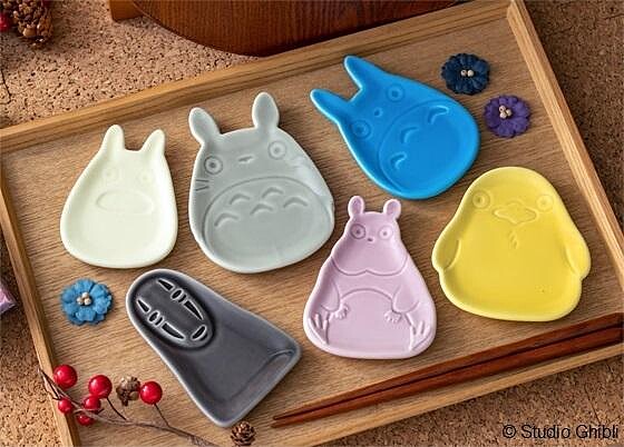 造型小碟子系列，尺寸約 W95&times;H104&times;D10mm