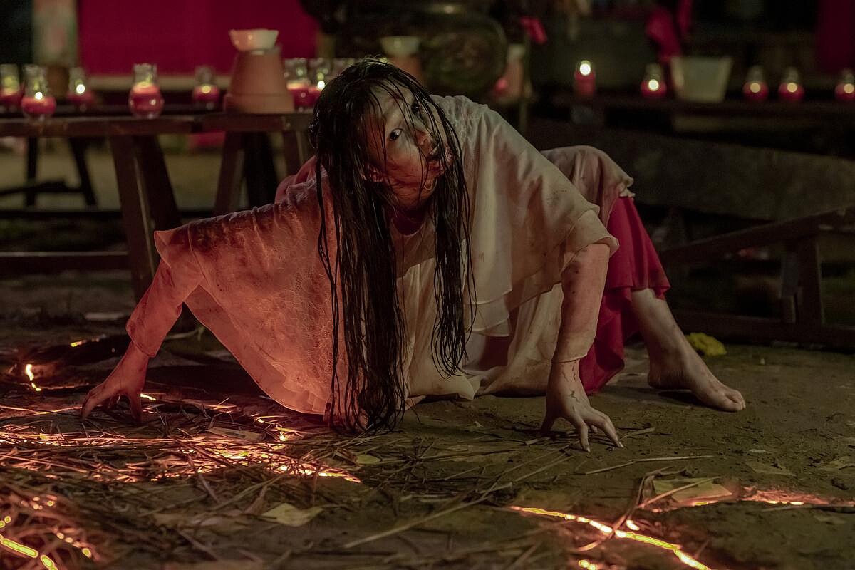 《化劫》雷嘉汭為了中邪附身的演出，把身體凹折不成人形，被影迷大讚有練過