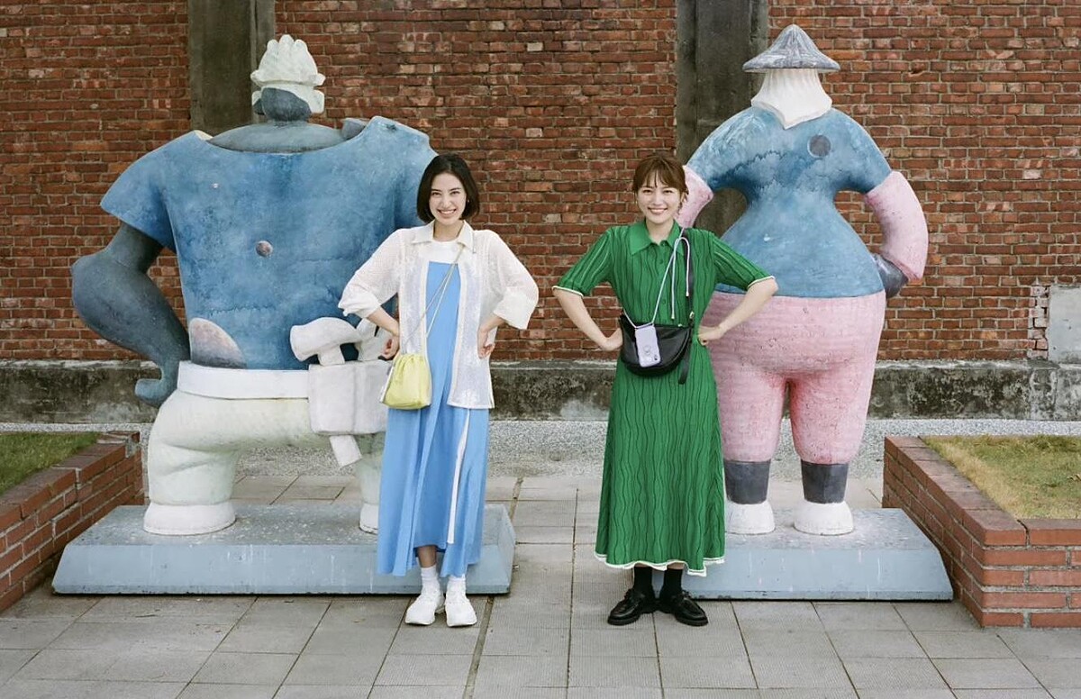 川口春奈、岡本梓 台灣旅行