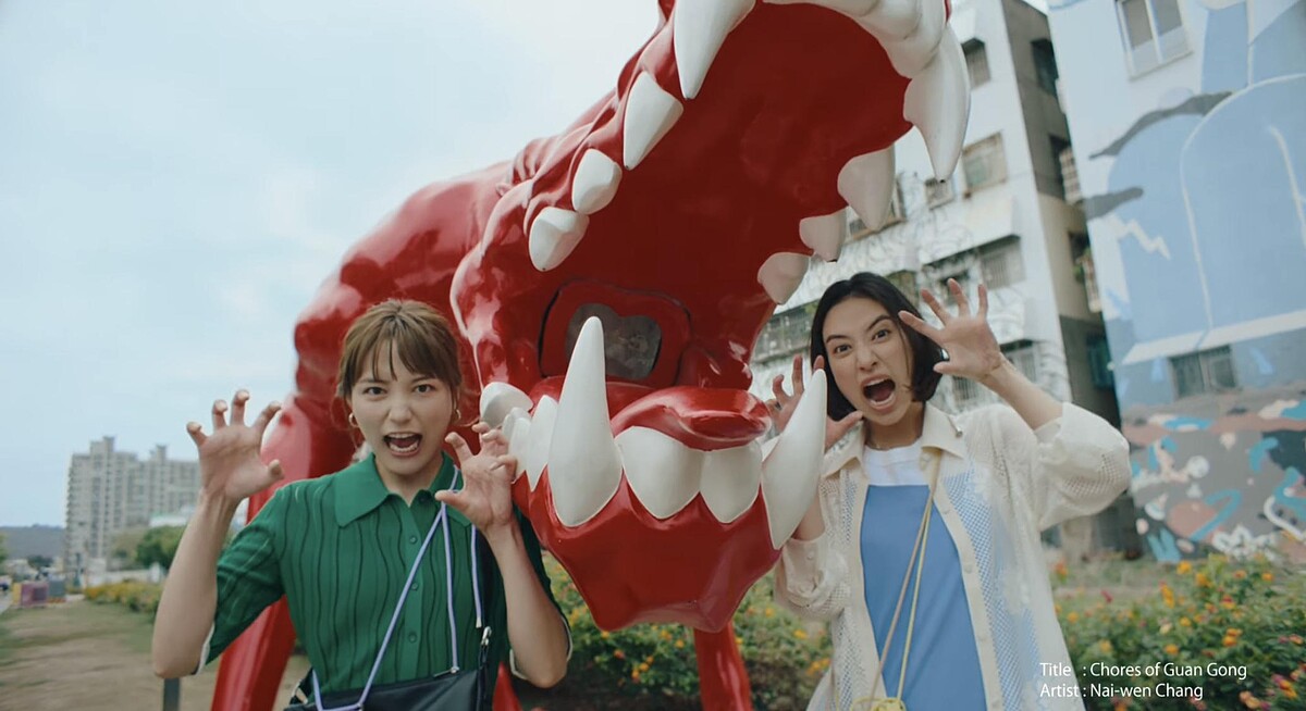 川口春奈、岡本梓 台灣旅行