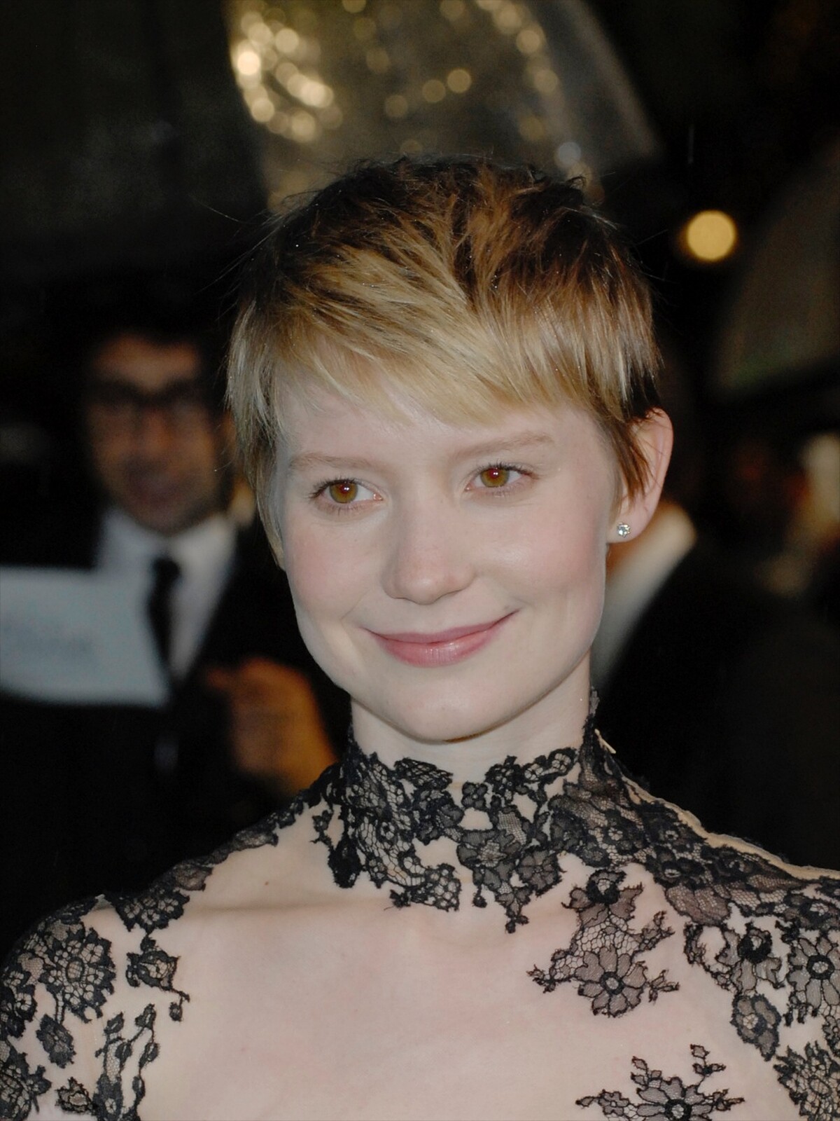 珍妮佛勞倫斯很在意《魔境夢遊》敗給蜜雅娃絲柯思卡