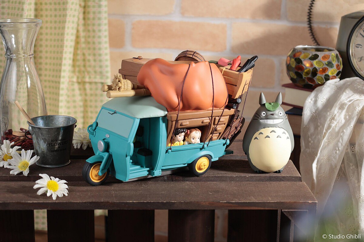 矚目新品「立體場景收納盒」全台同步上市，可當作收納擺飾或花盆。圖為龍貓款。