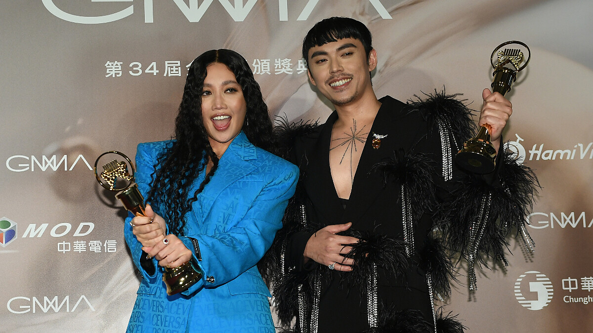 金曲34｜2023金曲獎得獎名單！A-Lin首奪歌后，HUSH拿下歌王