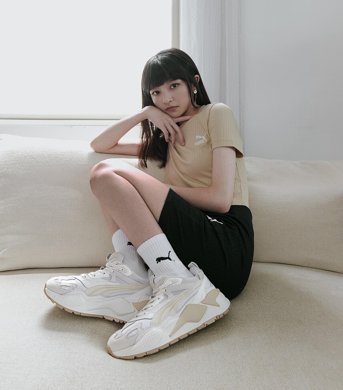 流行系列Classics羅紋合身短袖T恤，NT1,180、PUMA NOS跳豹半統襪，NT160、PUMA RS-X Selflove Wns鞋款，NT4,280。