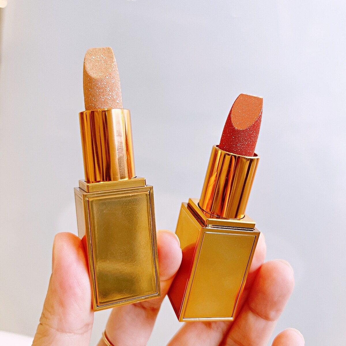 TOM FORD澄金琥珀限定版太陽輕吻澄金潤唇膏(01 SUNLIGHT、#02 SUN SPARK),NT2,100