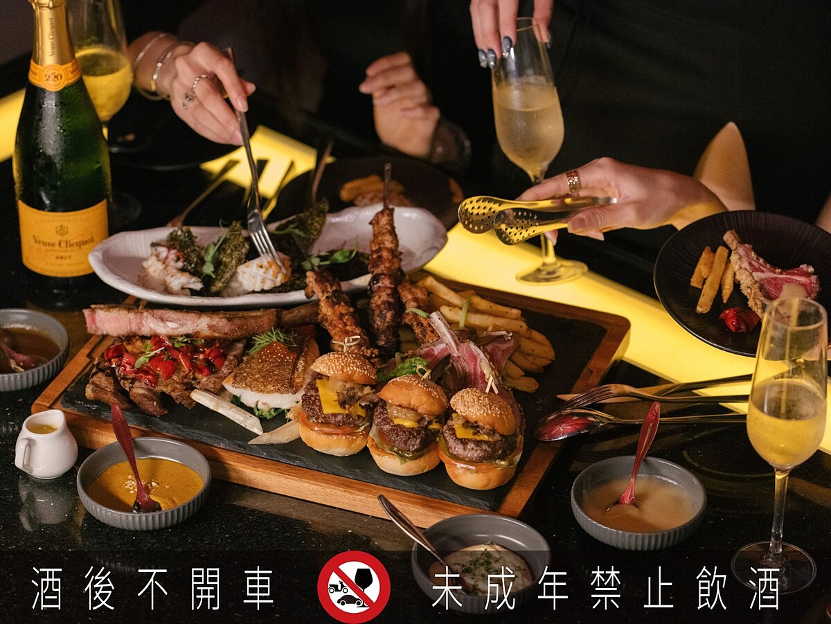 CE LA VI頂級露天景觀晚宴，推薦價NT16,500元。