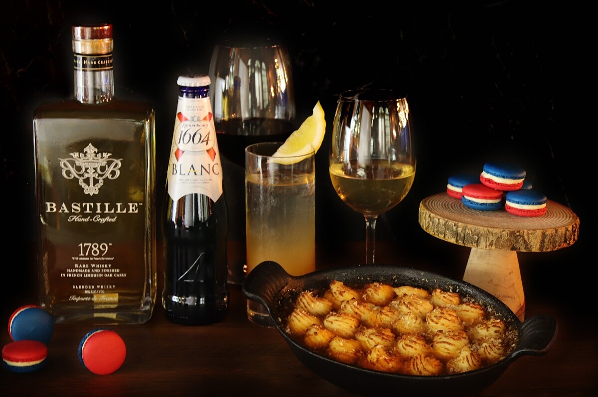 另有加價體驗 Holiday Pairing 。