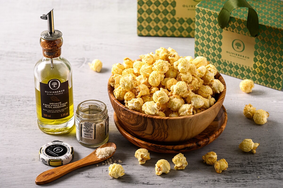 嚴選食材製作的松露爆米花。