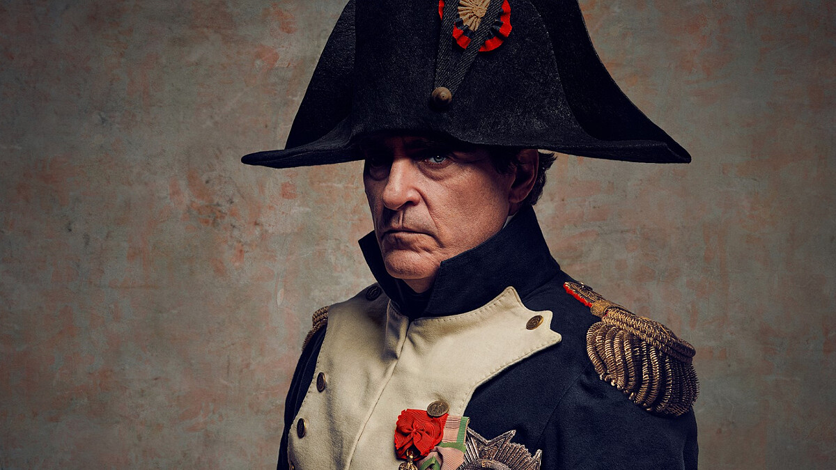 《拿破崙》瓦昆菲尼克斯詮釋法國傳奇君王:「在我的字典裡沒有『不可能』這個字!」