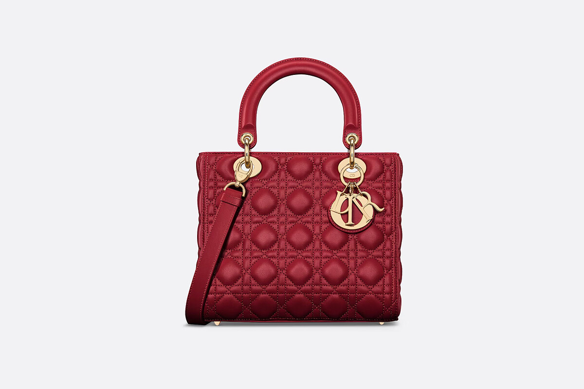 中碼Lady Dior(羊皮),NT$210,000