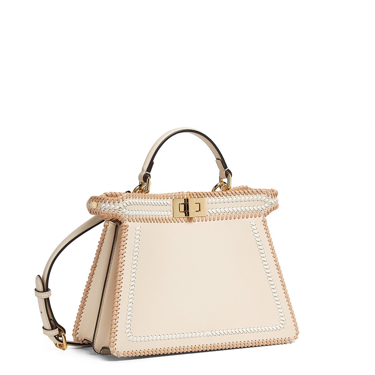 Fendi牛皮編織Peekaboo ISeeU，NT$182,000。