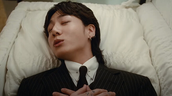 柾國MV中死而復生