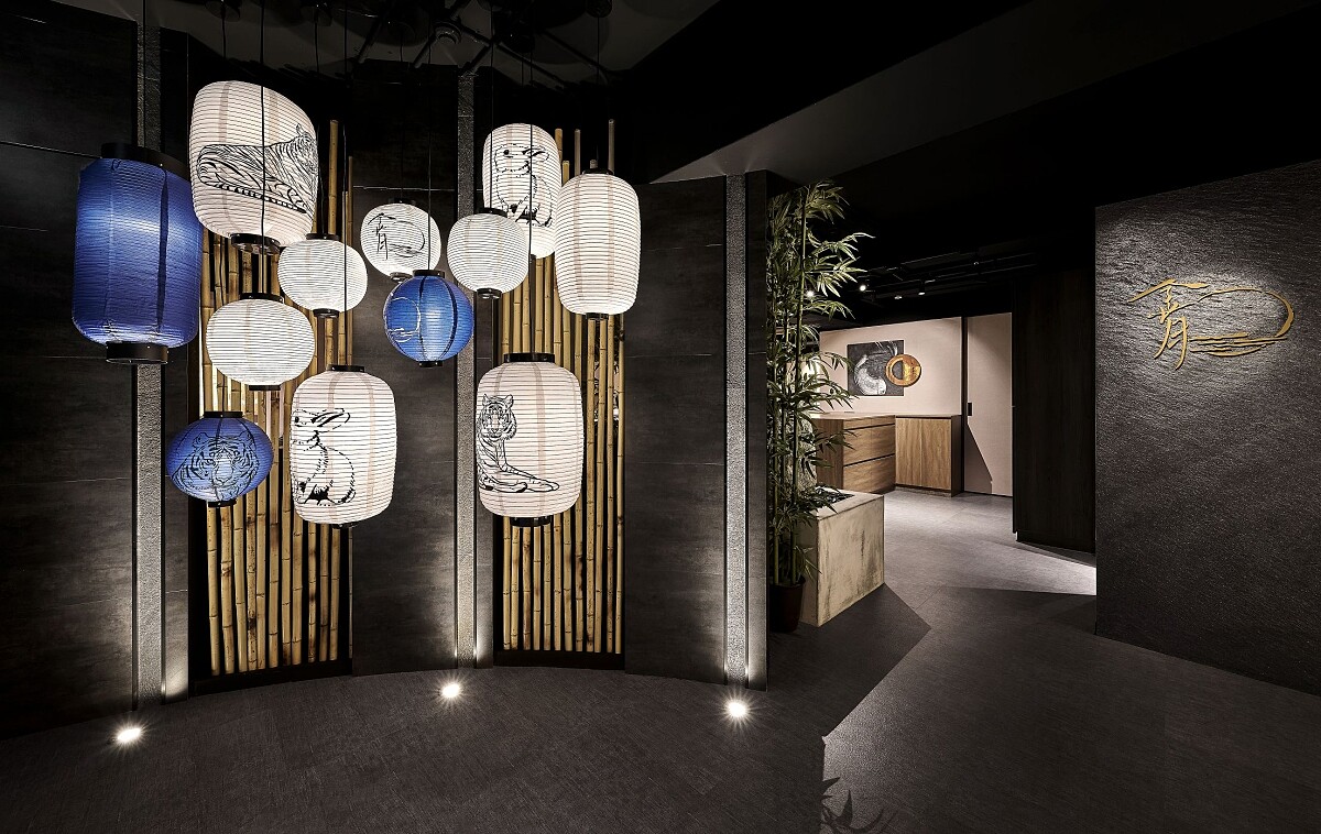 將悠遠江⼾時期風格融入空間。