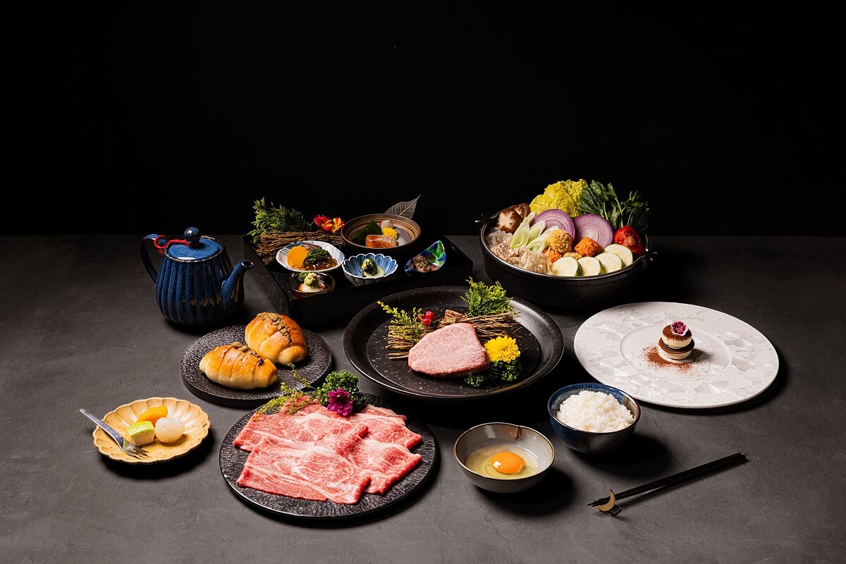 用餐全程將有工作人員「擔當」提供桌邊服務。