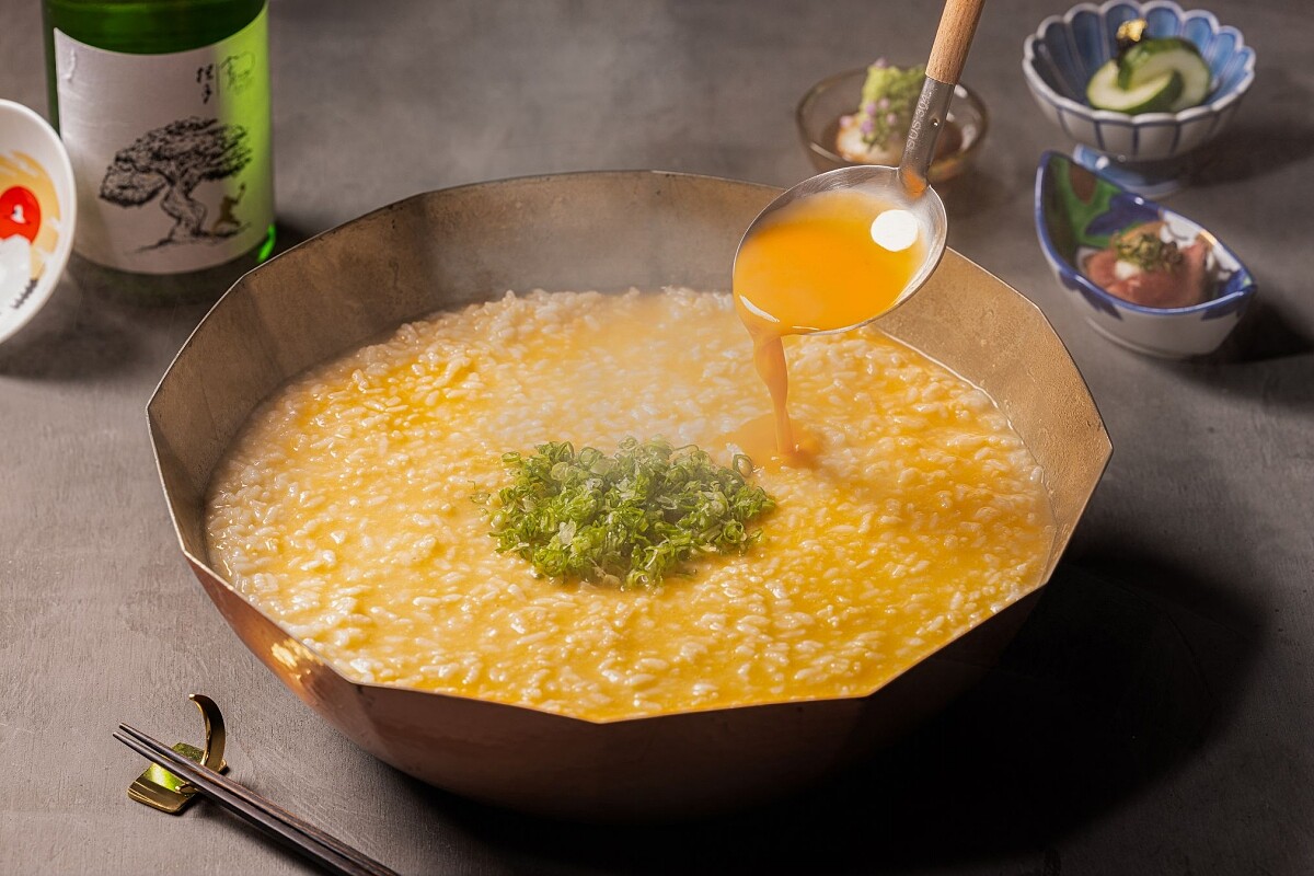 集結全鍋精華的「雜炊」。