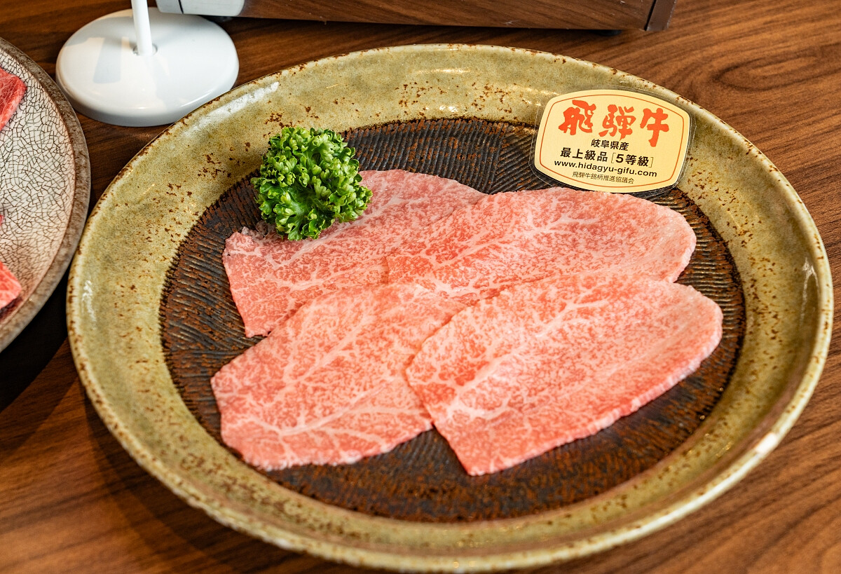 連日本首相都深受飛驒牛的美味所感動。