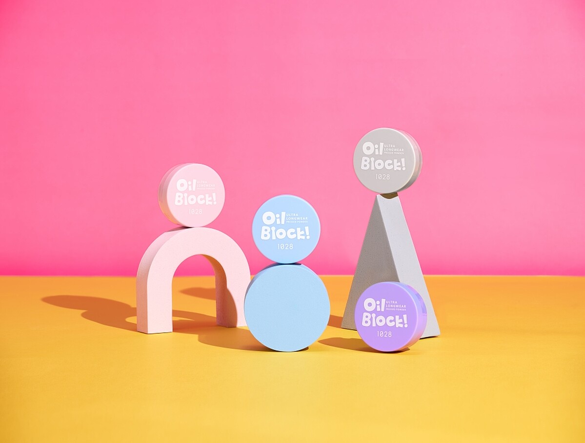 1028 Oil Block! 超吸油蜜粉餅(柔膚/透明/嫩紫/康是美獨家-淡藍，共4色)NT220