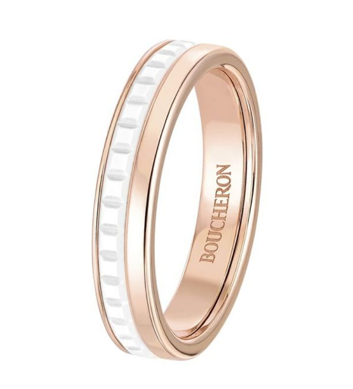 Boucheron Quatre系列戒指，白陶瓷與18K金，售價NT60,000