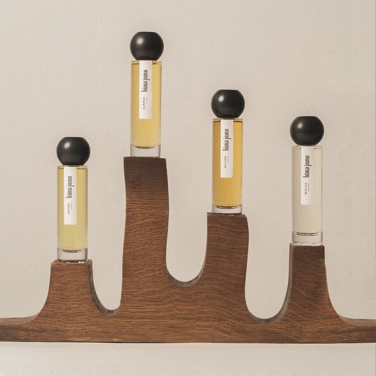 HIMA JOMO首個香水系列。