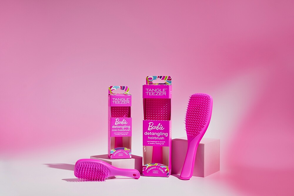 Tangle Teezer X Barbie聯名梳(左)Mini英倫手握梳NT480、(右)英倫手握梳 NT750