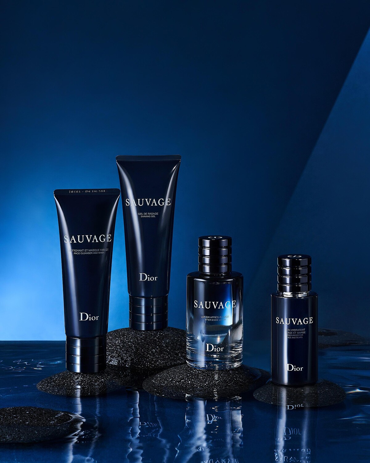 （左至右）迪奧曠野之心多效深層潔面乳、迪奧曠野之心刮鬍凝露、迪奧曠野之心鬍後水、迪奧曠野之心全效保濕乳。