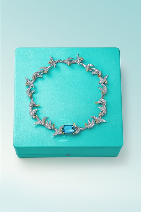 Schlumberger by Tiffany _ Co.石上鳥系列 - 鉑金與18K金鑲嵌總重逾32克拉海水藍寶主石項鍊 